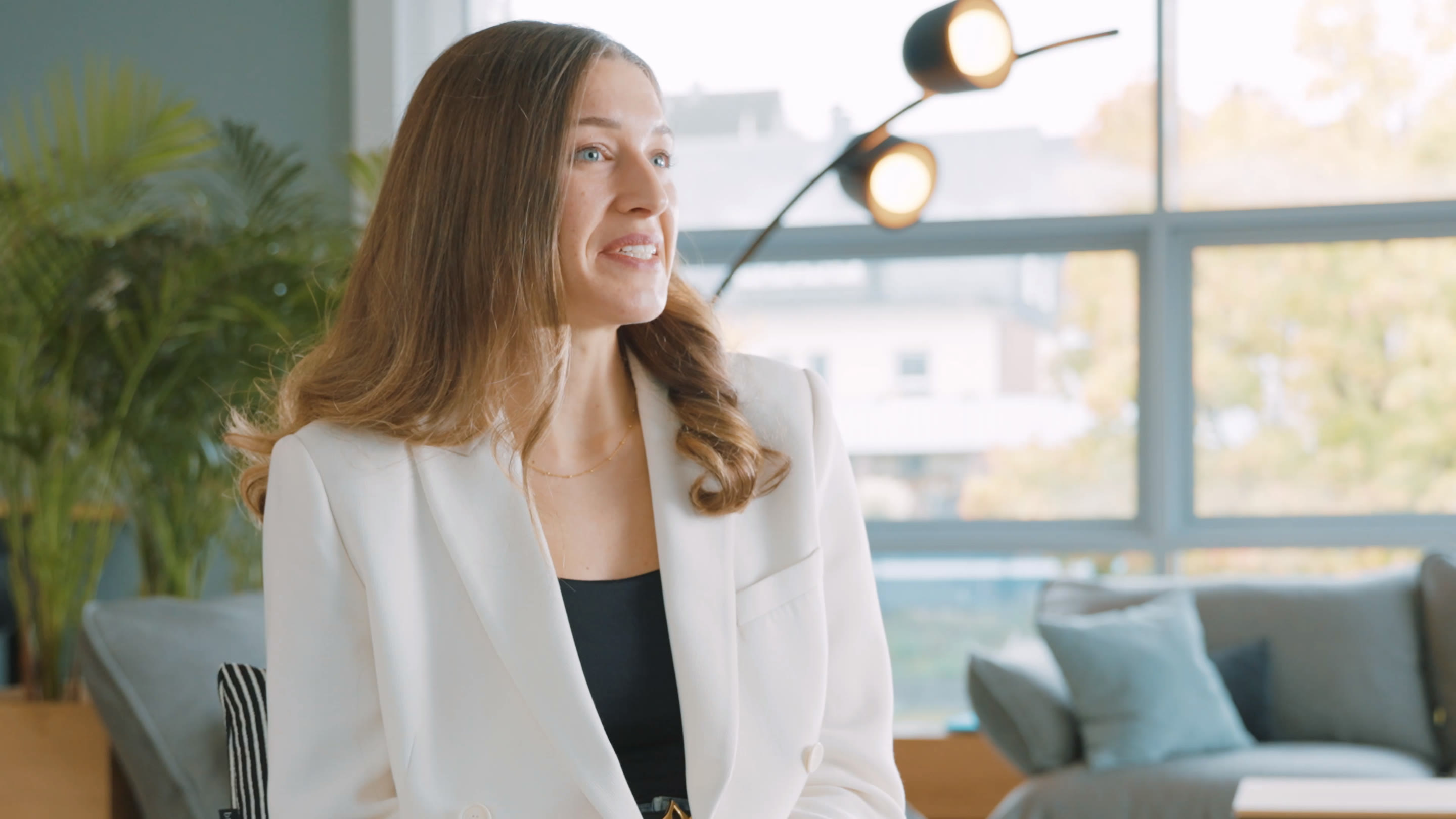 Nora Hiesch, Buhl Data Service GmbH